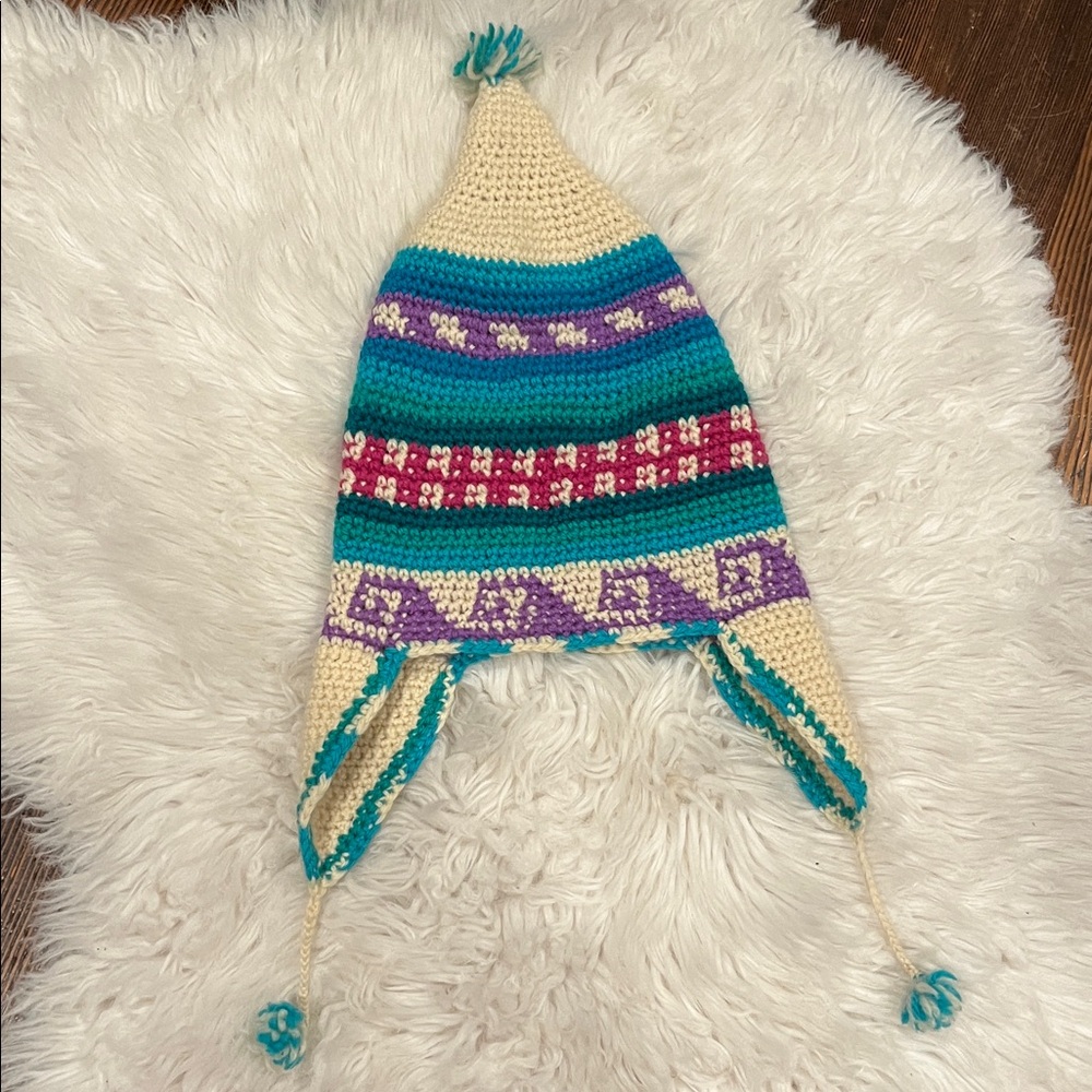 Peruvian-style crocheted chullo hat, made of 100% sheep wool